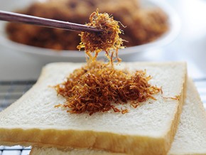 肉松餅是棉花做的嗎？怎樣辨別棉花和肉松的區(qū)別